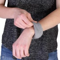 Soft Fidget Bracelets - Set Of 2 8 Soft Fidget Bracelets - Set Of 2 -Children Sensory Toys CF6789 003 1