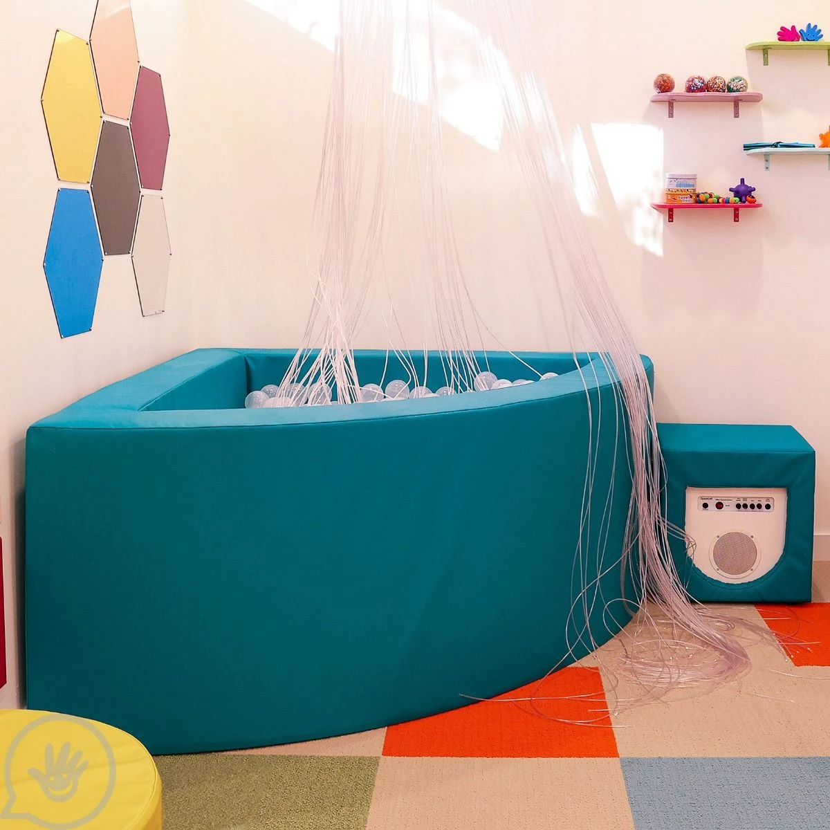 SensaSoft™ Vibroacoustic Corner Ball Pit 7 SensaSoft™ Vibroacoustic Corner Ball Pit - Image 7
