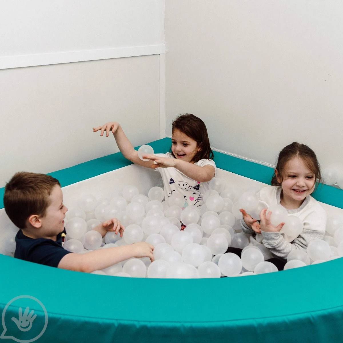 SensaSoft™ Vibroacoustic Corner Ball Pit 4 SensaSoft™ Vibroacoustic Corner Ball Pit - Image 4