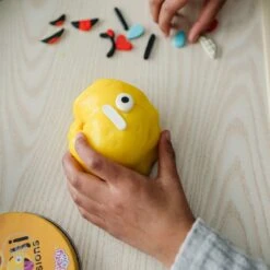 Discovery Putty® - Emoji Expressions -Children Sensory Toys cuserst480sfun and function dropboxphoto 9